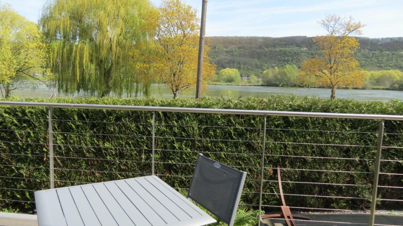 ヴェルノンLes Terrasses Sur Seineアパートメント エクステリア 写真